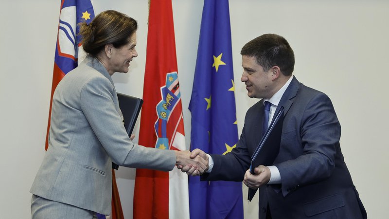 Slovenija in Hrvaška bosta gradili mostove na državni meji
